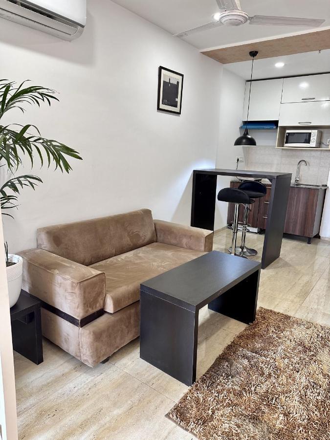 Flamingo Hotel Sector 67 I Studio Rooms I Gurgaon Luaran gambar