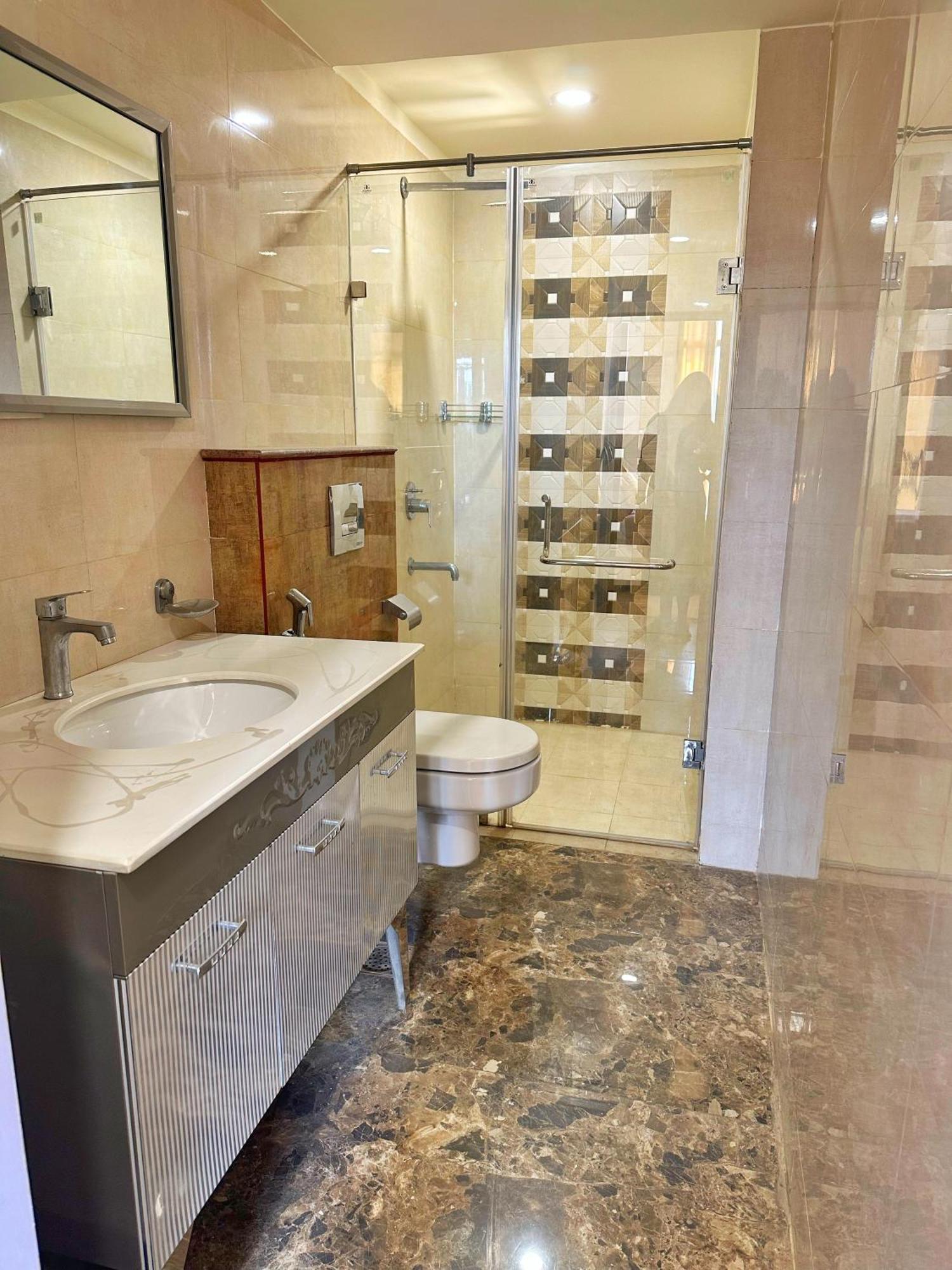Flamingo Hotel Sector 67 I Studio Rooms I Gurgaon Luaran gambar