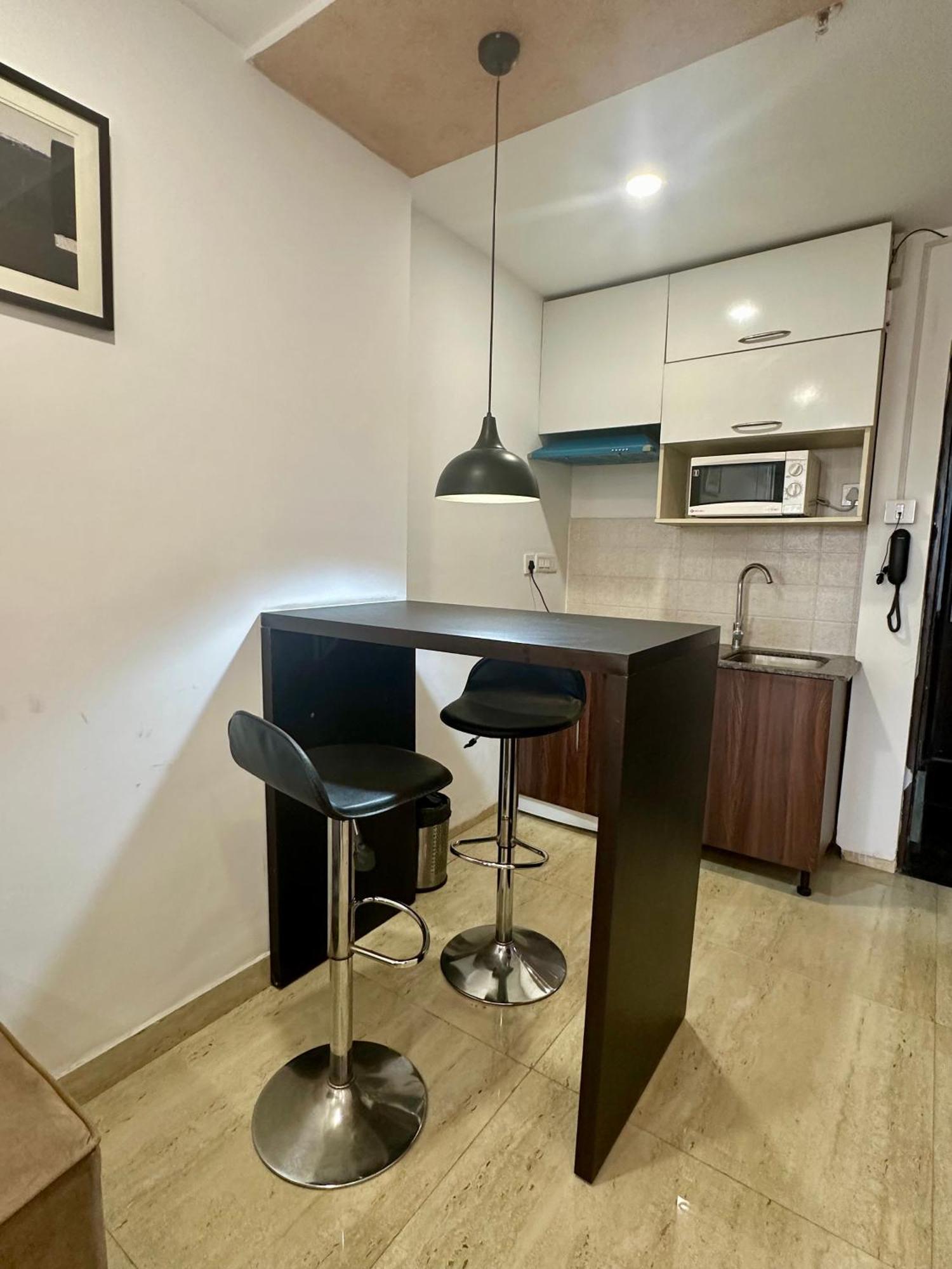 Flamingo Hotel Sector 67 I Studio Rooms I Gurgaon Luaran gambar
